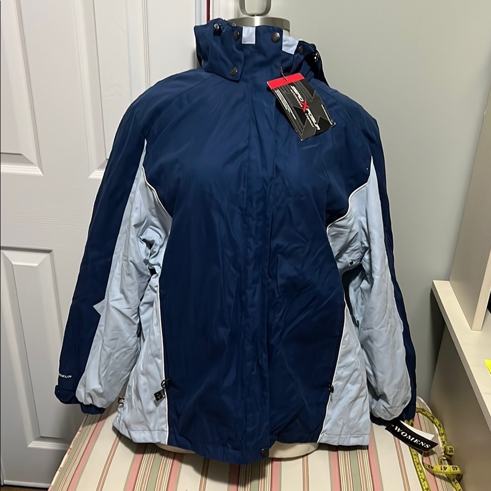 NEW ZeroXposur Blue Ski Jacket with High Collar and Water-Resistant Shell
